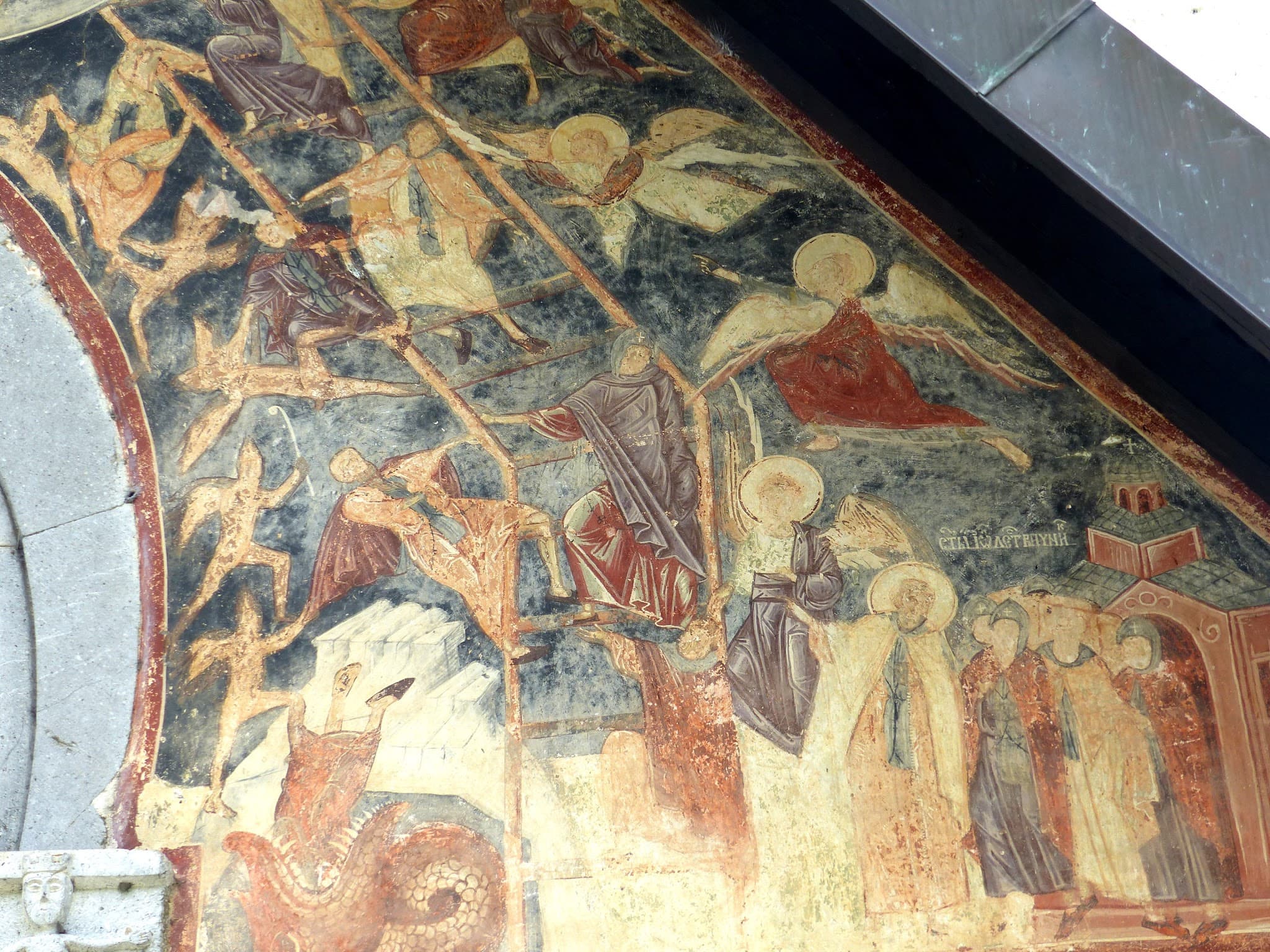 Affresco del Giudizio universale sul portale della chiesa del monastero di Morača